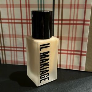 Woke Up Like This Foundation, Shade 035